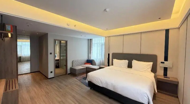 Двухместный люкс c 1 комнатой Holiday Inn Express Litang by IHG