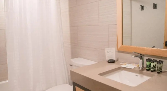 Suite 1 camera da letto Tunnel Mountain Resort