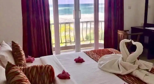 Двухместный номер Deluxe с балконом и рядом с пляжем Crystal Resort Dickwella