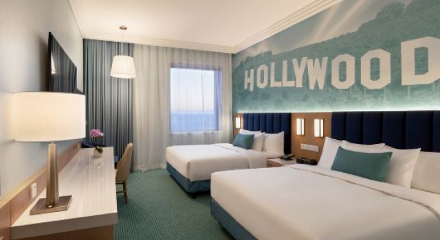 Люкс Deluxe The Universal Studios Grand Hotel