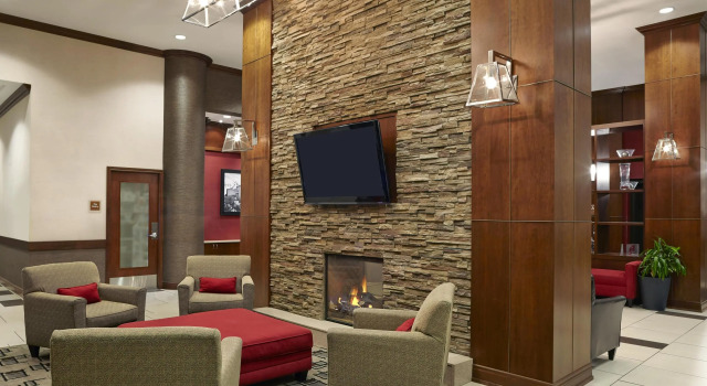 Four Points by Sheraton Calgary Airport, Rezerwuj Hotel Hotele SPA w Calgary Region, SPA