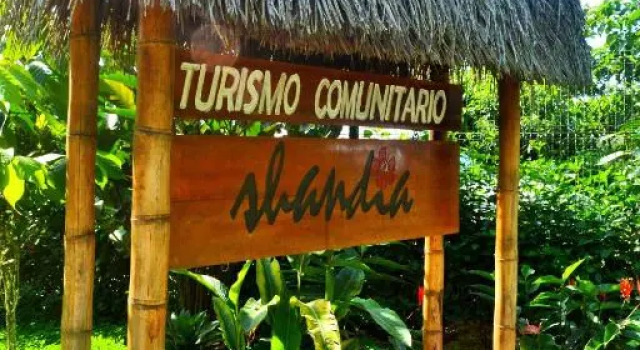 Shandia Lodge, Book Hotel Hotels in Amazonas with Parking, Parking