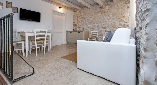 Апартаменты Цокольный этаж Apartments CASA ROCCIA BIANCA