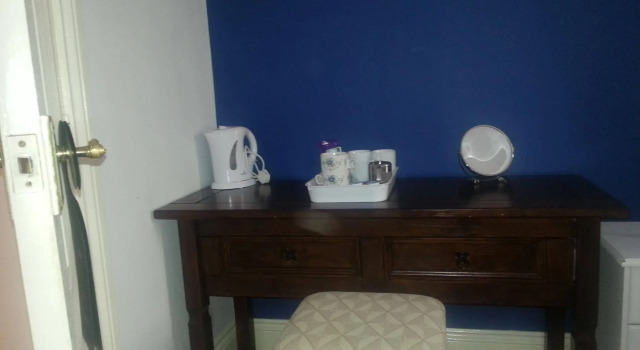 Bed and Blueberry, Two Bedroom Suite