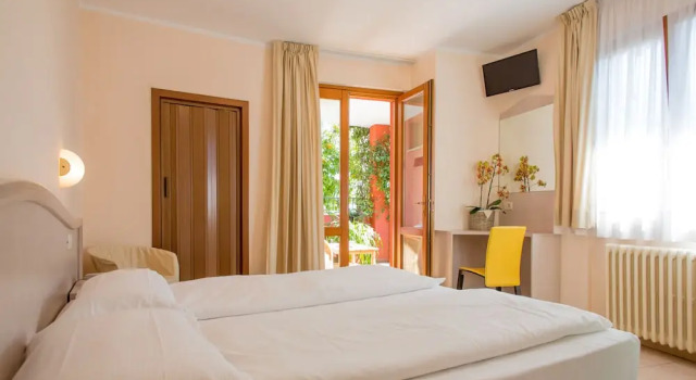 Двухместный номер Comfort с видом на сад Relax Hotel Villa Gardenia & Villa Oleandra