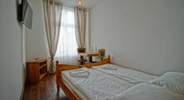 Krakow For You Main Square Apartments, Забронировать Апартаменты/квартира Отели Кракова с парковкой, рядом с Церковь Святого Франциска Ассизи, Парковка