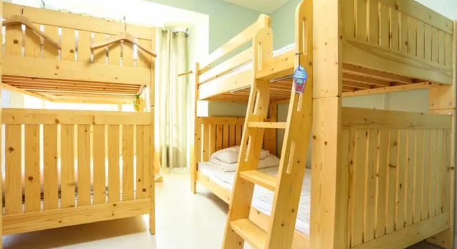 Yangyang Yoloha Surfhouse, Rezerwuj Hotel Hotele w Yangyang z parkingiem, Parking
