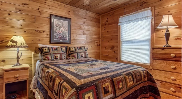 Point Of View - Spacious 2 Bedroom With a Loft Just off Glades Road 2 Cabin by RedAwning