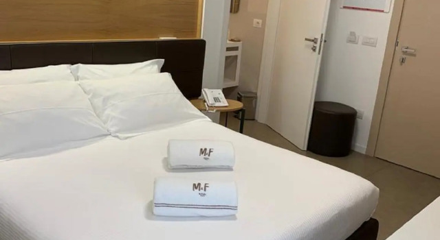 Superior- dobbelt værelse M&F Hotel