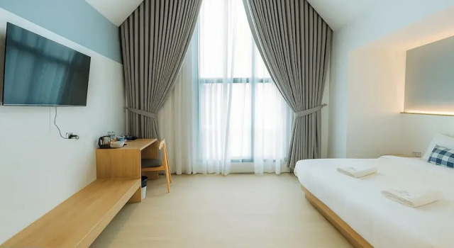 Двухместный номер Deluxe с балконом Kokotel Krabi Seaside