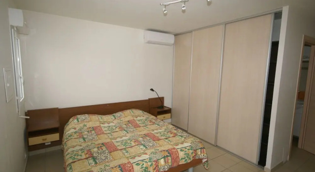 Quiet Apartment in Aregno by the Sea, Varaa Huoneisto  