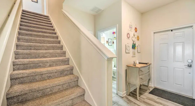 Апартаменты Davenport Resort Home < 10 Mi to Disney!