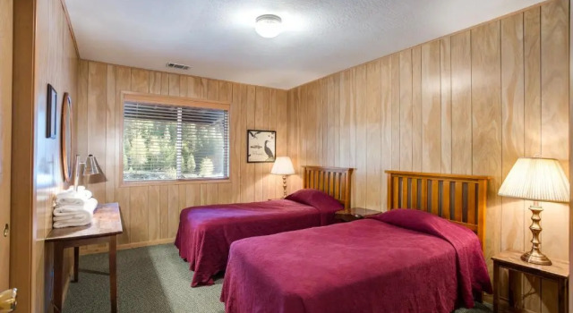 64 River Lodge