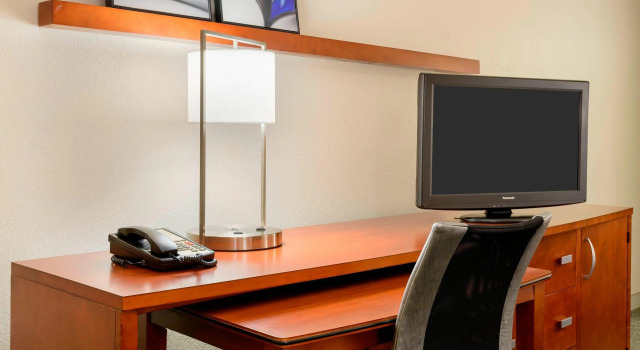 Doppel Suite 2 Schlafzimmer Courtyard by Marriott Gainesville FL