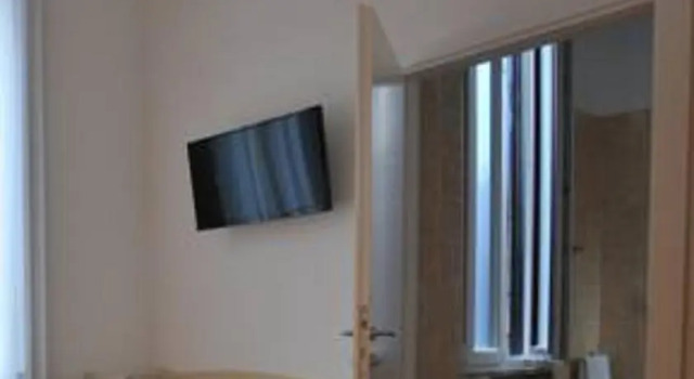 Hotel One