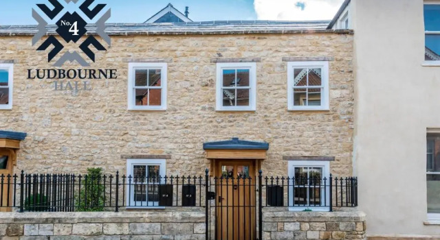 No.4 Ludbourne Hall