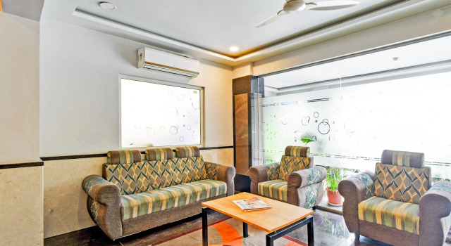 Oyo Townhouse 601 Halcyon Hi-Tec City Near Medicover Hospital