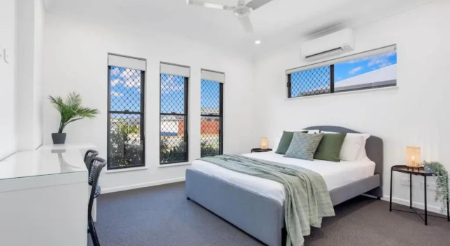 Modern Home with Private Spa and Fenced Garden, Rezervați Stațiune Cairns Cairns and Northern Beaches