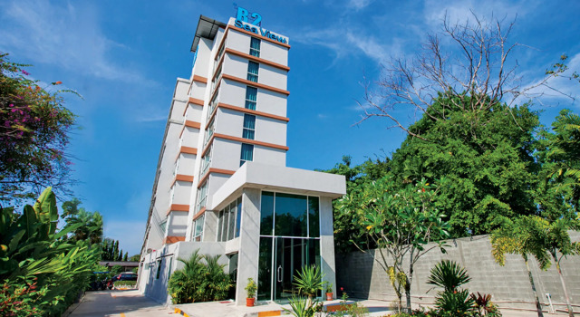 B2 Sea View Pattaya Boutique & Budget Hotel