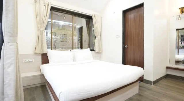 Бунгало с балконом Siddhant Hill Resort