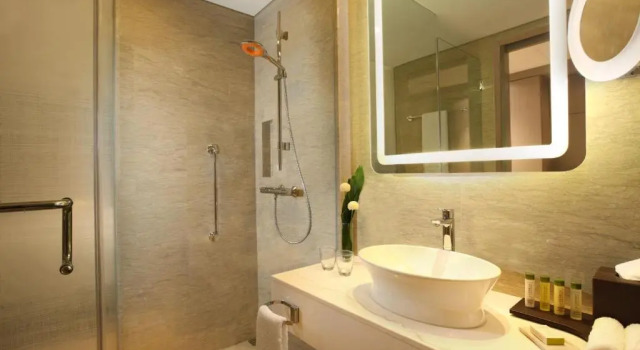 Двухместный номер Guest DoubleTree by Hilton Jakarta - Diponegoro