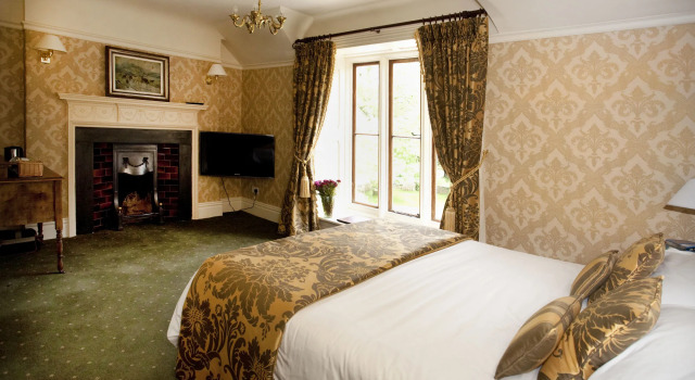 Parc-Le-Breos House, Prenota Hotel  
