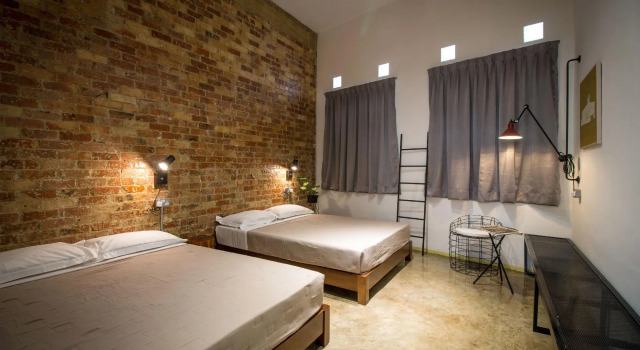 Standardní Čtyřlůžkový pokoj The Brownstone Hostel & Space