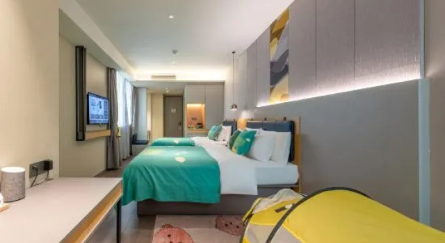 Семейный тент Homeinn Selected Hotel (Guangzhou Zhujiang New Town Wuyangcun Subway Station)