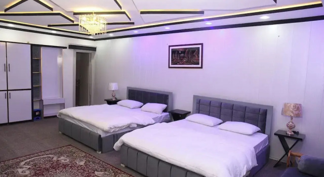 Upway Guest House, Забронировать Гостевой дом Отели Скарду с парковкой, Парковка