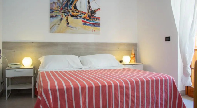 Двухместный номер Comfort Hotel Apeneste
