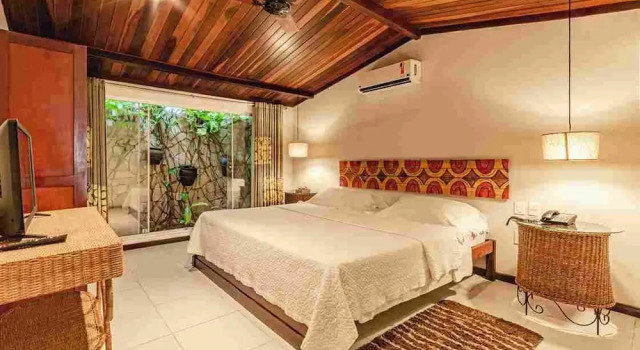 Семейный номер Standard с балконом Hotel Ponta do Madeiro