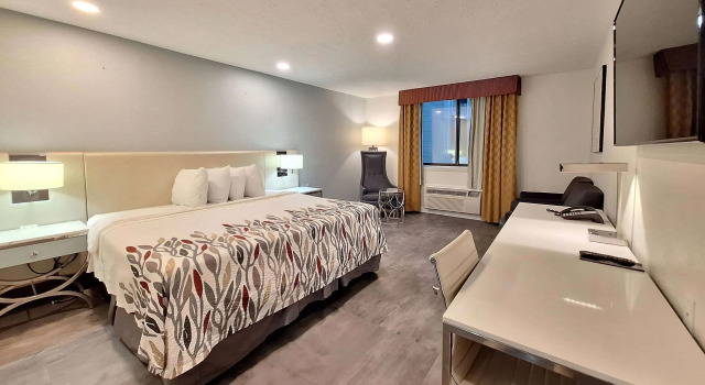 Clarion Hotel & Conference Center, Boek Hotel Hotels in Indiana met zwembad, Zwembad