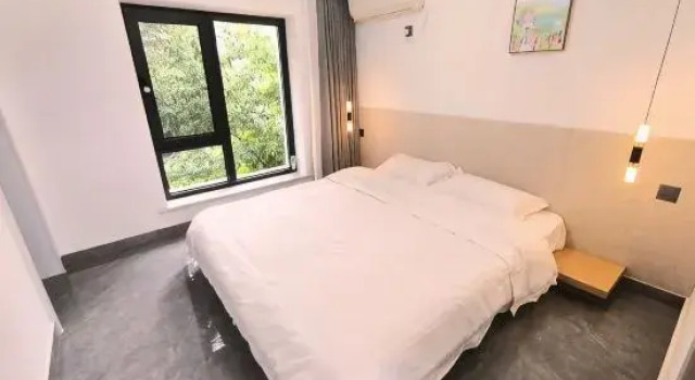 Кровать в общем номере Yishan Yishe Homestay (Shidu Beijing Legu Branch)