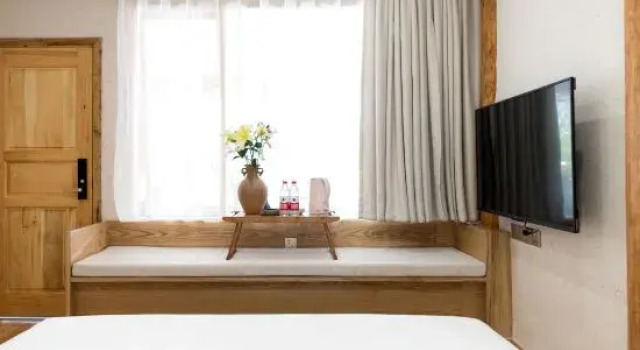 Heart pleasure Yaji Rizhao Jinshan Snow Mountain Scenic Inn (Shuhe Ancient Town Branch), Prenota Hotel Hotel a Lijiang con parcheggio, Parcheggio