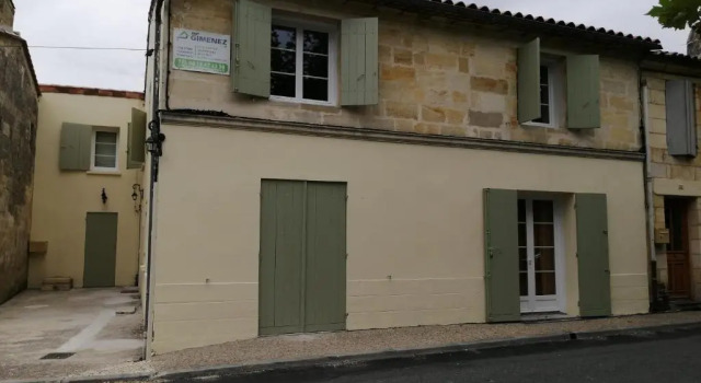 CAP SAINT EMILION - 4 Gîtes cosy de 2 chambres, Rezerwuj Hotel Petit-Palais-et-Cornemps Gironde