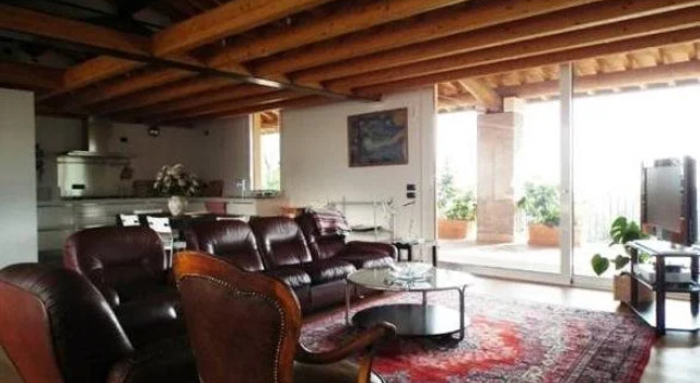 B&B La Rocca Del Garda, Забронировать Отель «постель и завтрак» Отели озера Гарды с парковкой, Парковка