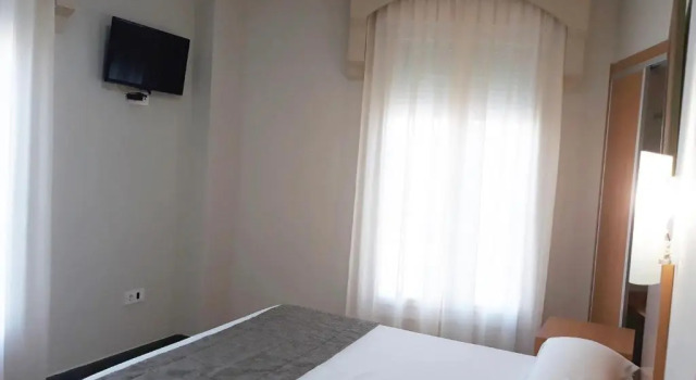 Двухместный номер Standard Hostal Montemayor