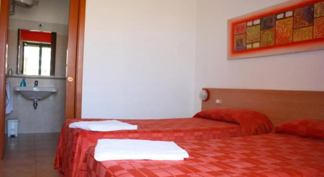 Трёхместный номер Standard Hotel Alguer