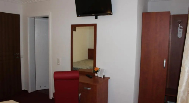 Номер Standard Hotel zu den Burgen