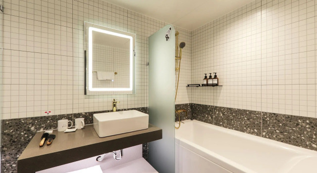 Номер Premium YAJA Hotel