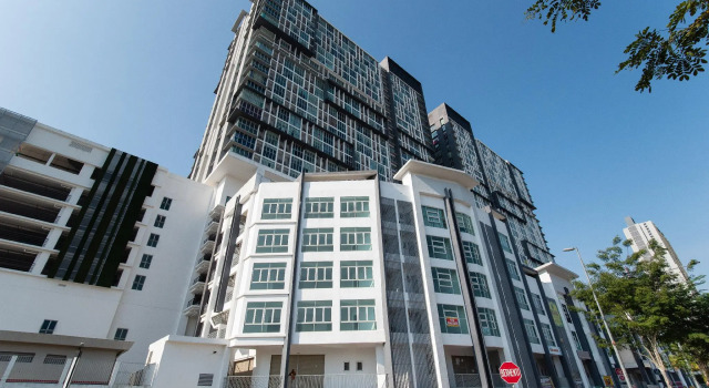 Modern Luxury Studio @ Seri Kembangan, Забронировать Отель Сери-Кембанган Селангор