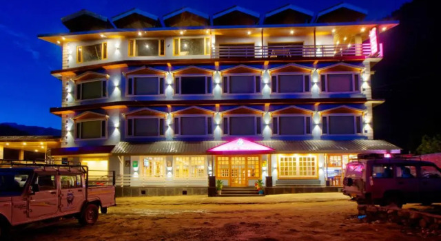 Hotel Aalishan Aashiyana