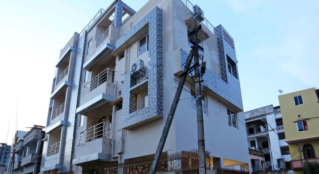 OYO 10339 SR Corporate Guest House, Prenota Affittacamere Hotel a Orissa con parcheggio, Parcheggio