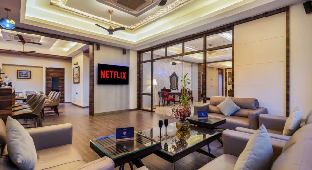 ELIVAAS Prive Mountain Creek 1 Luxe Room, Забронировать Апарт-отель Отели штата Раджастхана 3 звезды, 3*