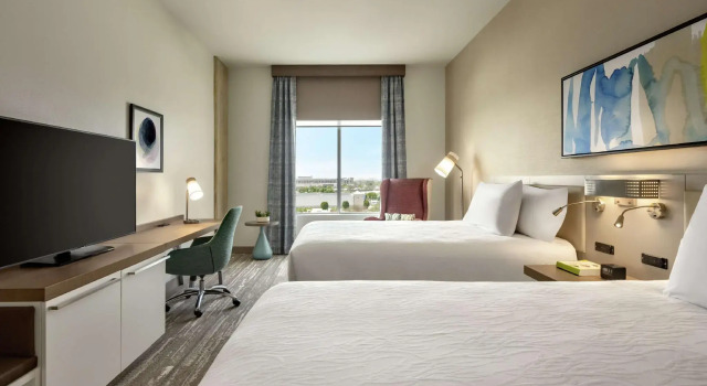 Четырёхместный номер Standard Hilton Garden Inn Austin North-Near the Domain, TX