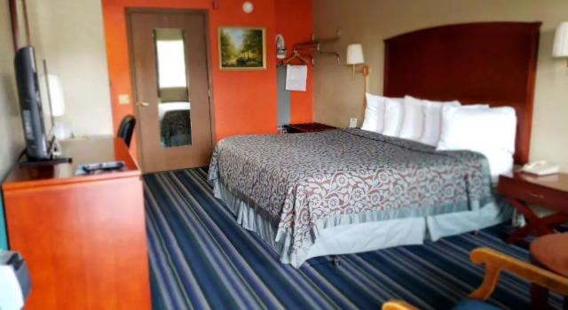 Номер Standard Days Inn by Wyndham Branson/Near the Strip