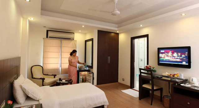 The Legend Inn - New Delhi, Забронировать Отель Отели Нью-Дели с завтраком, Завтраки
