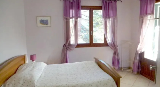 Le Chalet des Alpes du Sud, Забронировать Шале Коттеджи Сент-Этьен-де-Тине, Коттедж