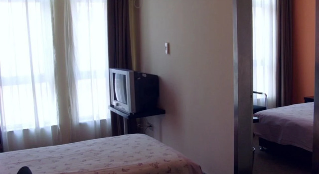 Home Inn Selected Shanghai North Bund, Varaa Hotelli Hongkou 