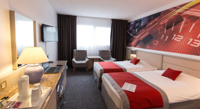 Двухместный номер Standard Hôtel Le Paddock